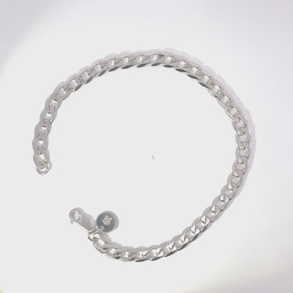 Curb Chain Bracelet (Medium)